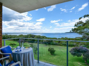 Shoal Bay Beach Waterfront
